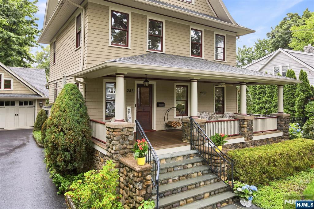 283 Highwood Avenue Ridgewood, NJ 07450 - Photo 2 of 48