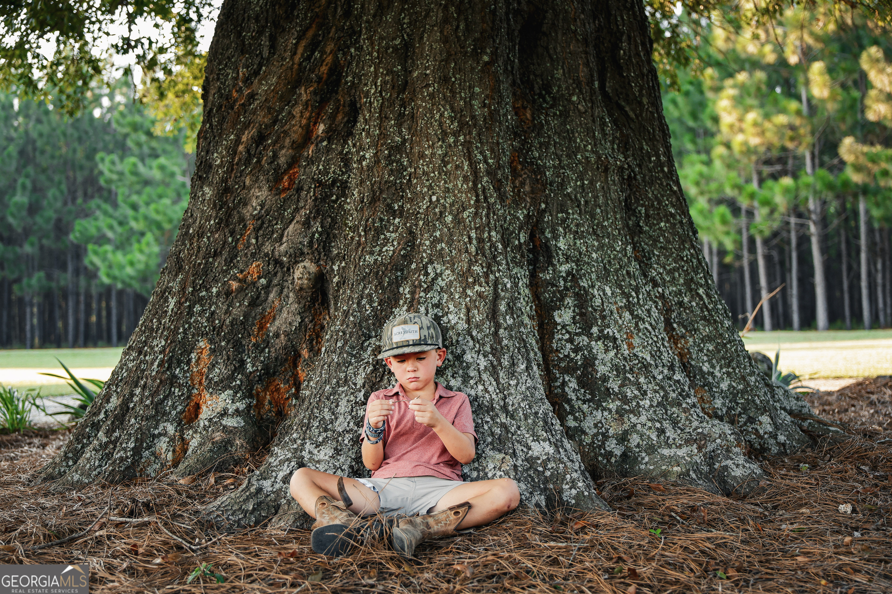 1576 Chula Brookfield Road Tifton, GA 31794 - Photo 5 of 79 a backyard of a house with a yard and outdoor seating