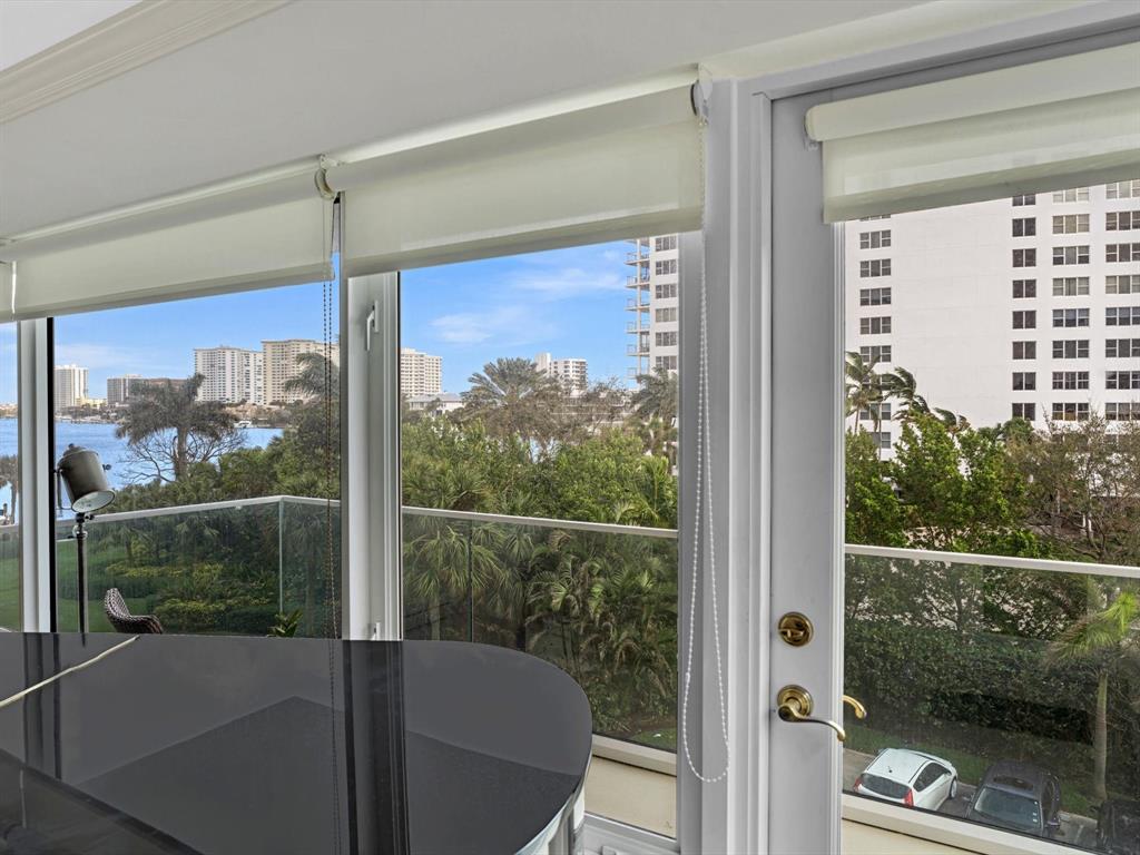 701 East Camino Real, Unit 4E Boca Raton, FL 33432 - Photo 33 of 45 a view of a bathtub in a room