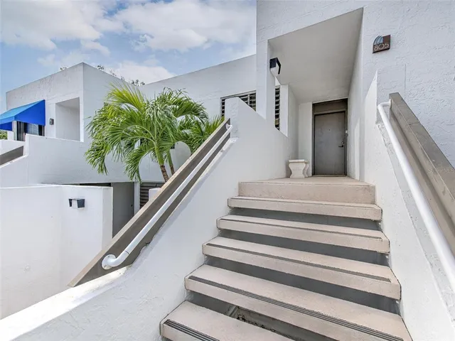 $10,000 | 805 Bayport Way, Unit 805, Longboat Key, FL 34228
