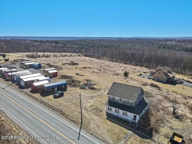 $325,000 | 1642 Hamlin Highway, Lake Ariel, PA 18436