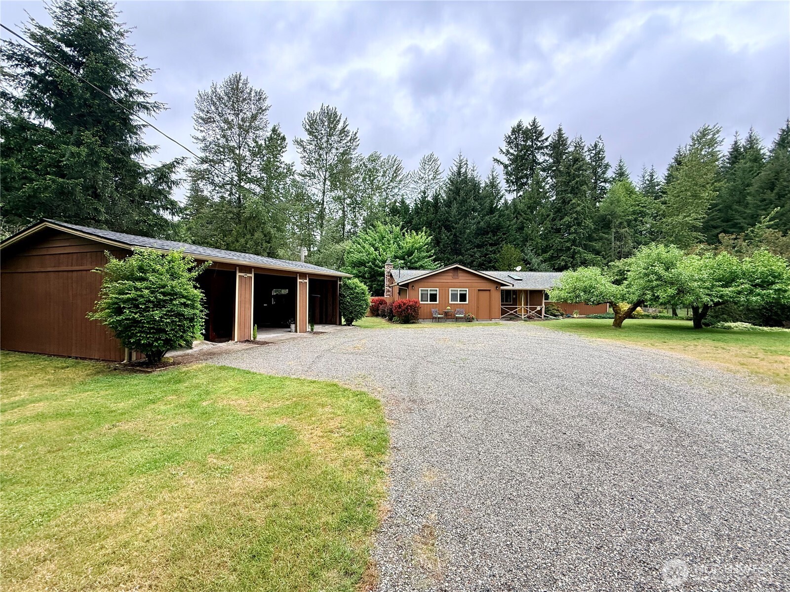 31808 Hinkleman Road South Roy, WA 98580 - Photo 2 of 40