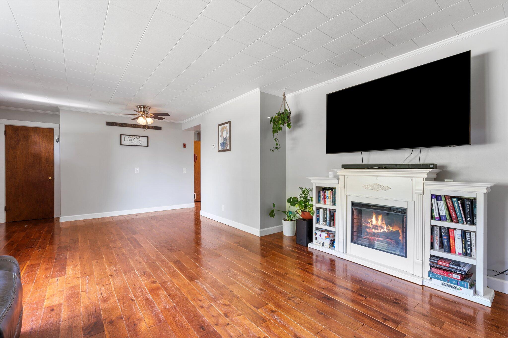 67 Fowler Road Orrington, ME 04474 - Photo 6 of 35 8-web-or-mls-DSC07986