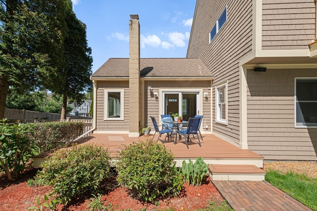 122 Deerfoot Road Southborough, MA 01772 - Photo 30 of 38