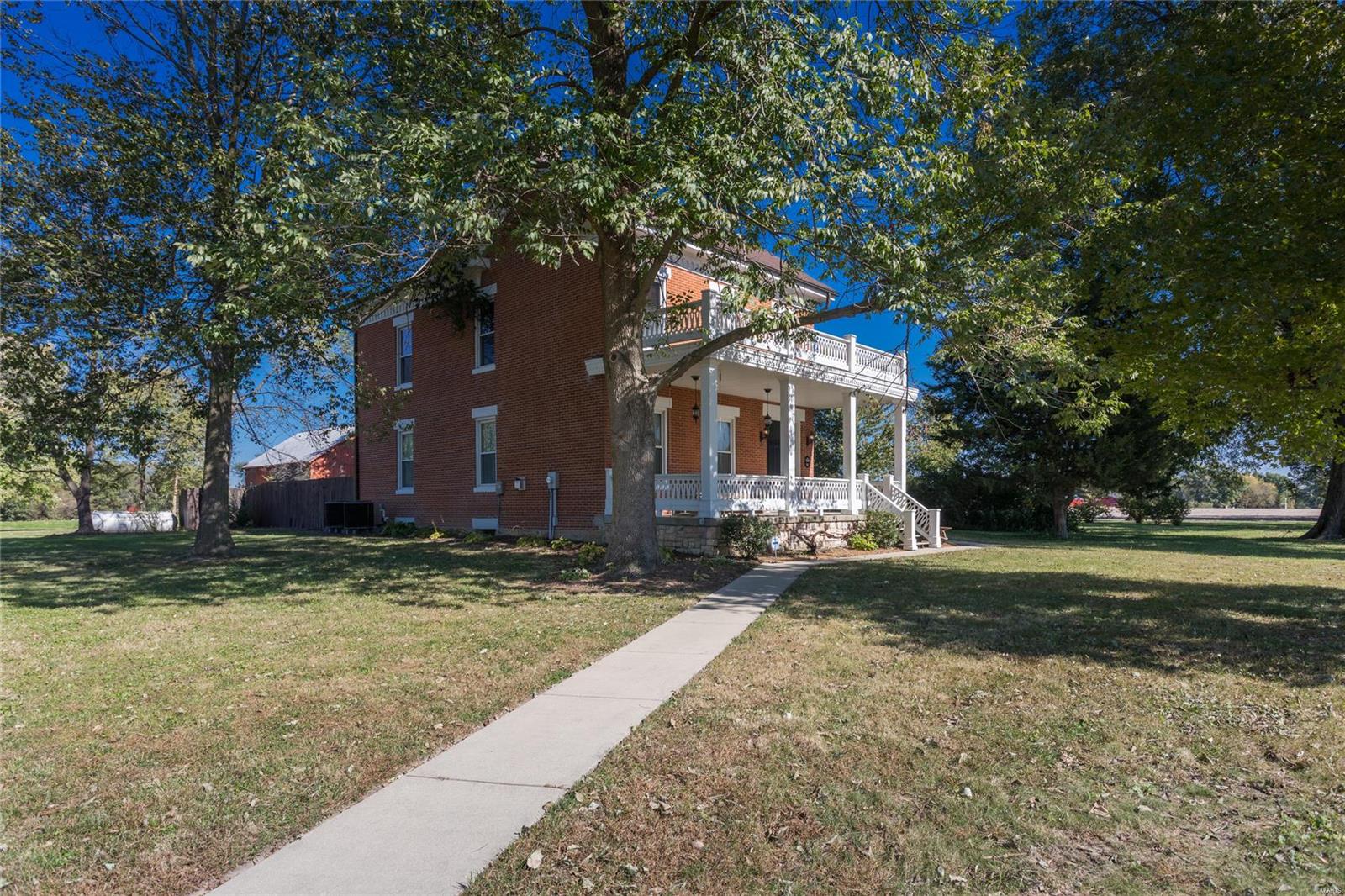 2151 Quarry Road Lebanon, IL 62254 - Photo 4 of 82 Gallery Image 4