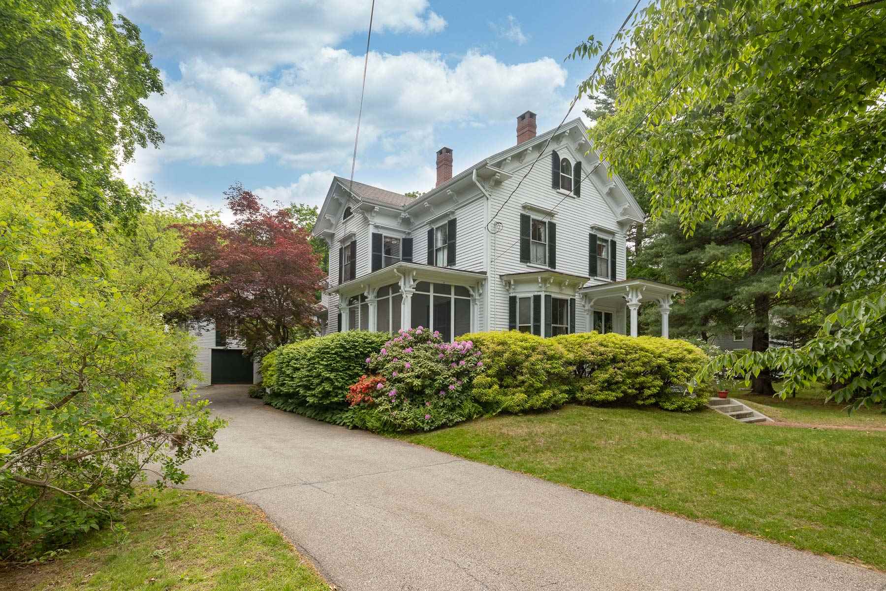 33 Pine Street Exeter, NH 03833 - Photo 2 of 40