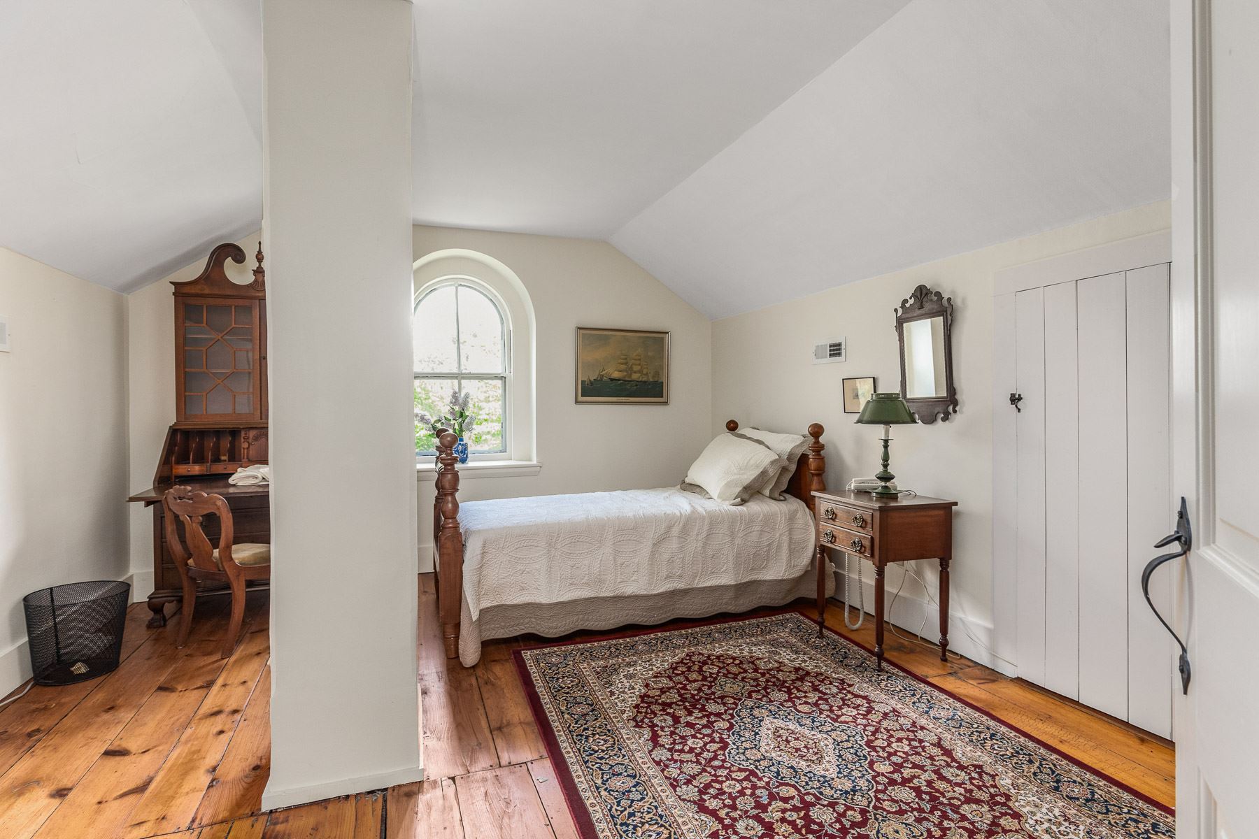 33 Pine Street Exeter, NH 03833 - Photo 23 of 40