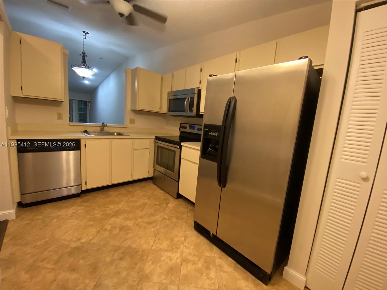 18595 Egret Way, Unit 18595 Boca Raton, FL 33496 - Photo 3 of 66