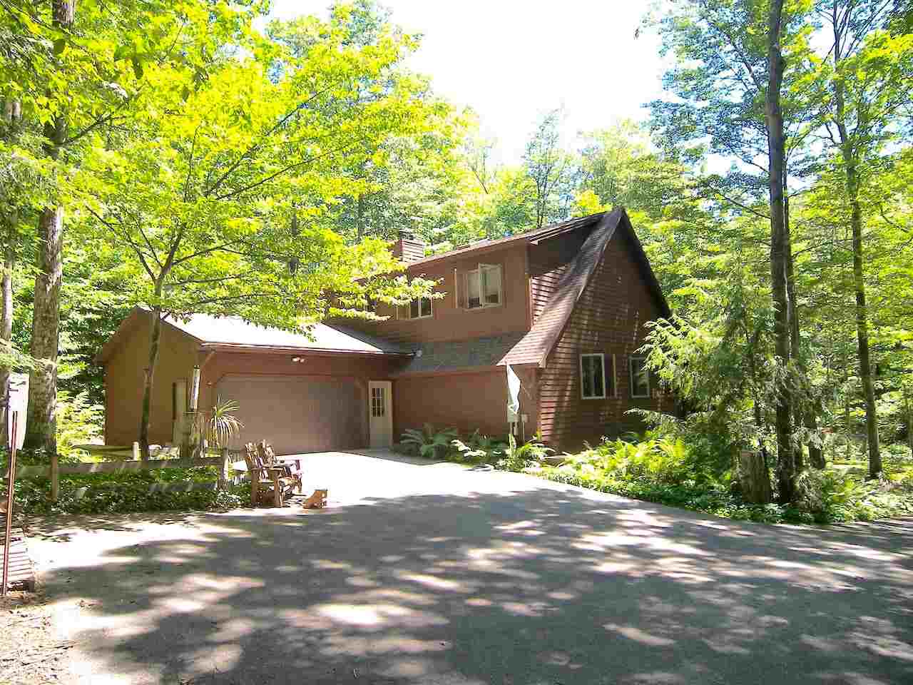 1102 West Hlavka Road Maple City, MI 49664 - Photo 2 of 49 1812586-1.JPG