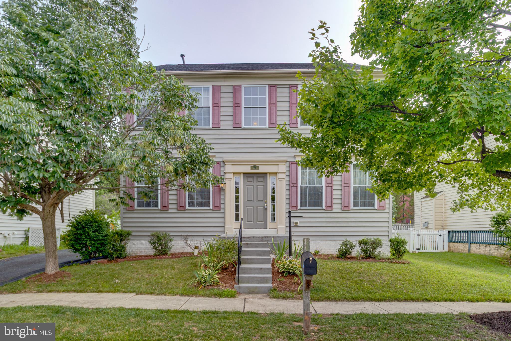 221 Seamaster Road Essex, MD 21221 - Photo 1 of 70