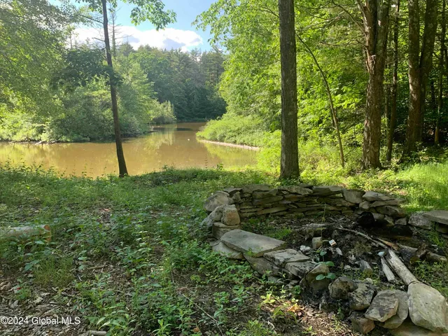 $238,800 | L14 Eagle Nest Road, Earlton, NY 12058