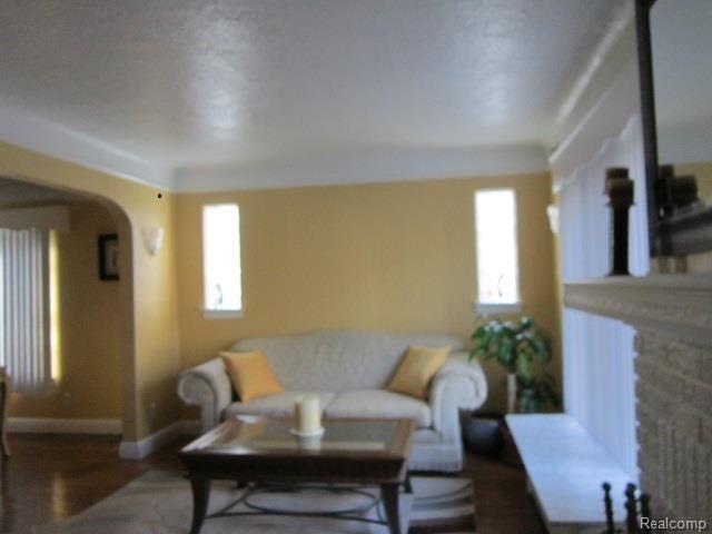 5801 Devonshire Road Detroit, MI 48224 - Photo 3 of 21 D LIVING.jpg