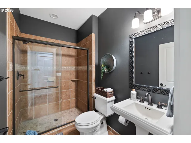 $935,000 | 17803 Northeast 23rd Street, Vancouver, WA 98684