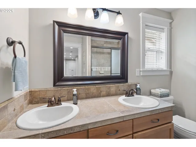 $935,000 | 17803 Northeast 23rd Street, Vancouver, WA 98684