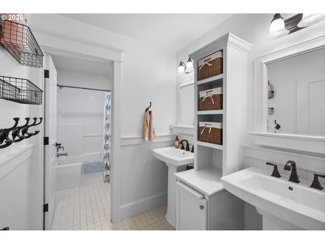 $935,000 | 17803 Northeast 23rd Street, Vancouver, WA 98684