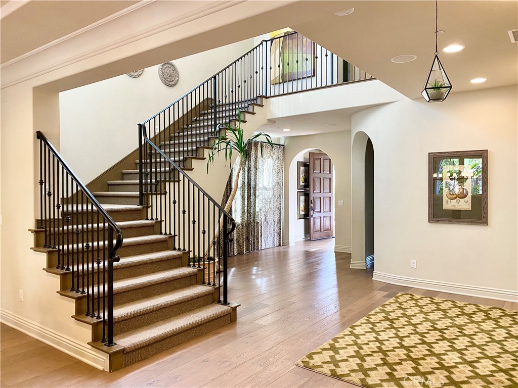62 Mapleton Irvine, CA 92620 - Photo 8 of 17 Gallery Image 8
