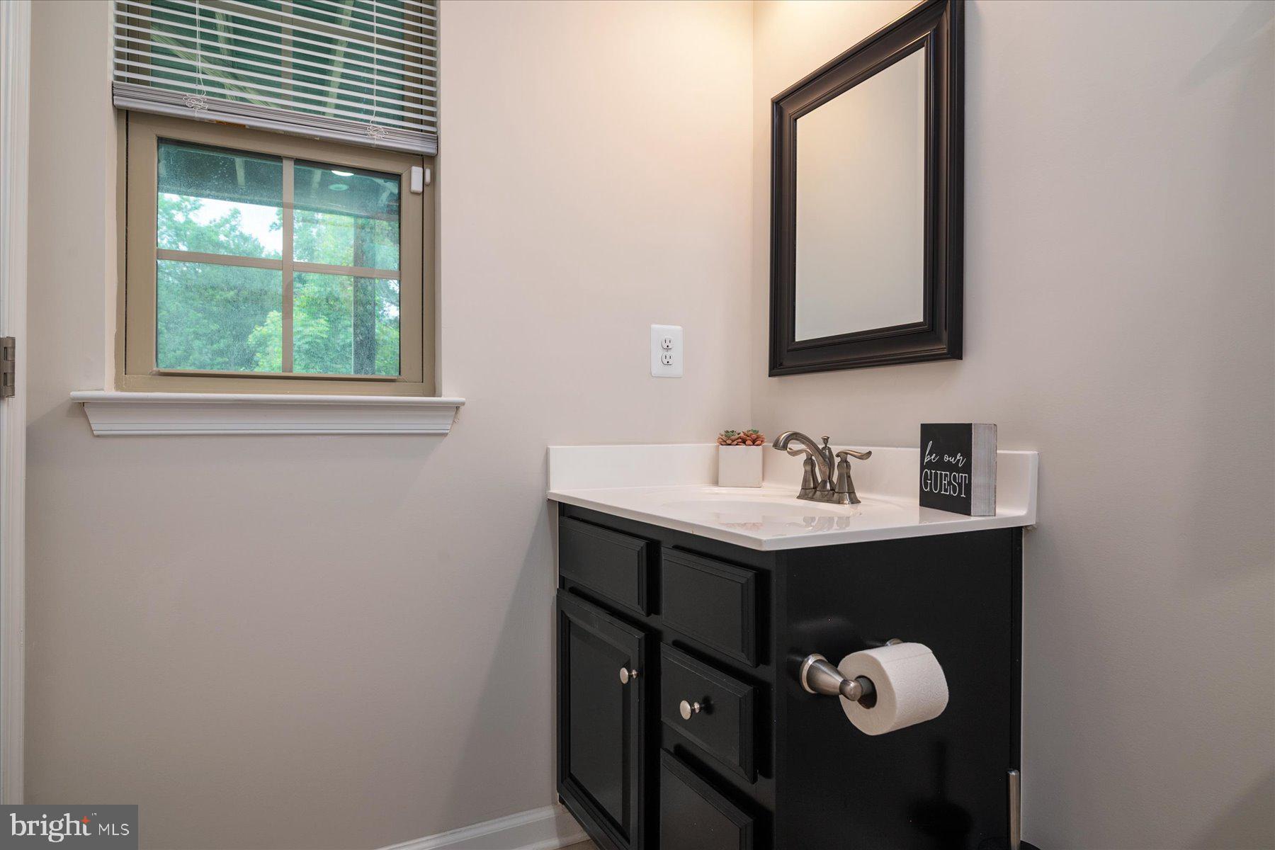 2734 Fredericksburg Road Hanover, MD 21076 - Photo 11 of 42 Gallery Image 11