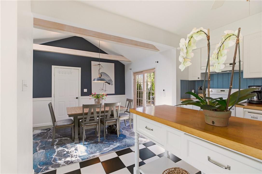 415 Wapping Road Portsmouth, RI 02871 - Photo 1 of 43