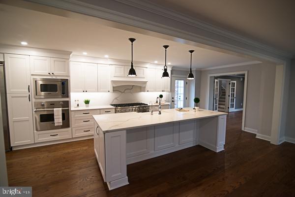 118 Jaffrey Road Malvern, PA 19355 - Photo 19 of 48 Full view of Kitchen