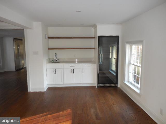 118 Jaffrey Road Malvern, PA 19355 - Photo 24 of 48 Wet Bar & Wine Cooler