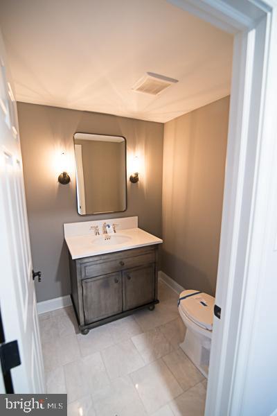 118 Jaffrey Road Malvern, PA 19355 - Photo 27 of 48 Powder Room