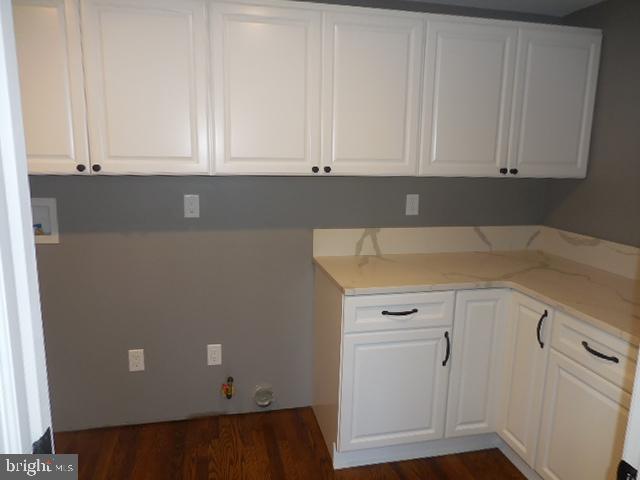118 Jaffrey Road Malvern, PA 19355 - Photo 36 of 48 2nd Floor Laundry room