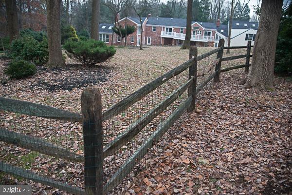 118 Jaffrey Road Malvern, PA 19355 - Photo 10 of 48 Backyard