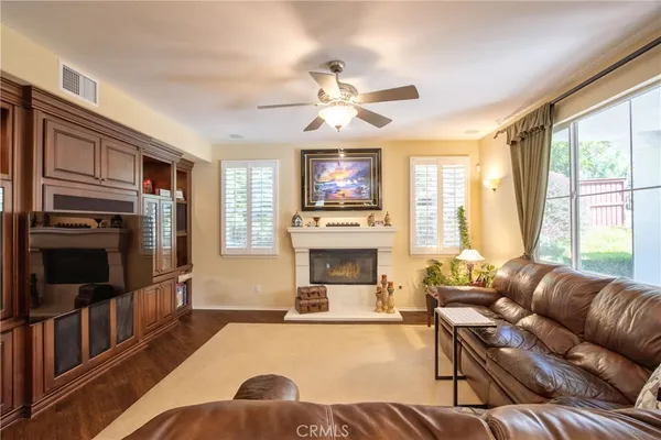 $1,150,000 | 32843 Cleveland Street, Temecula, CA 92592