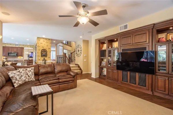 $1,150,000 | 32843 Cleveland Street, Temecula, CA 92592