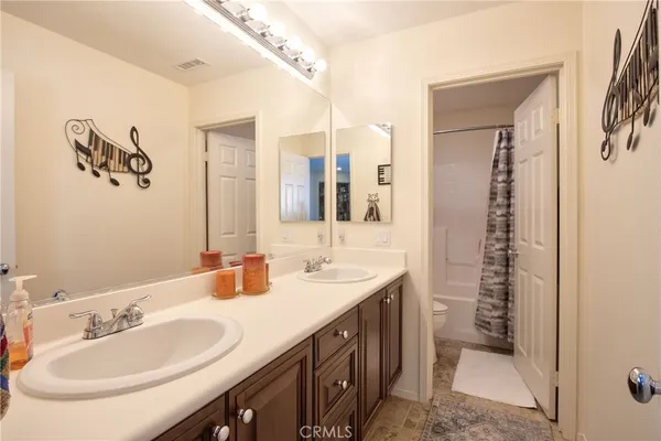 $1,150,000 | 32843 Cleveland Street, Temecula, CA 92592