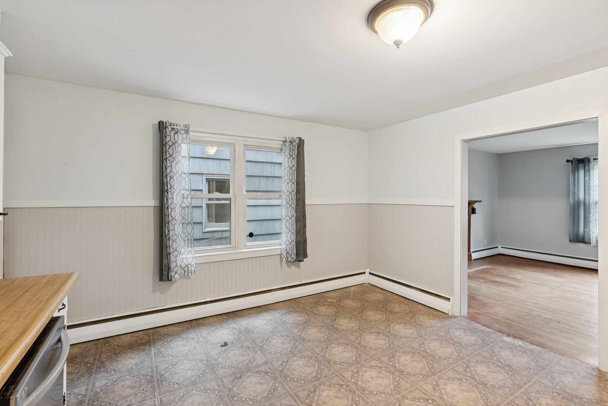 151 Allen Avenue Auburn, ME 04210 - Photo 12 of 45 27_DSC09568