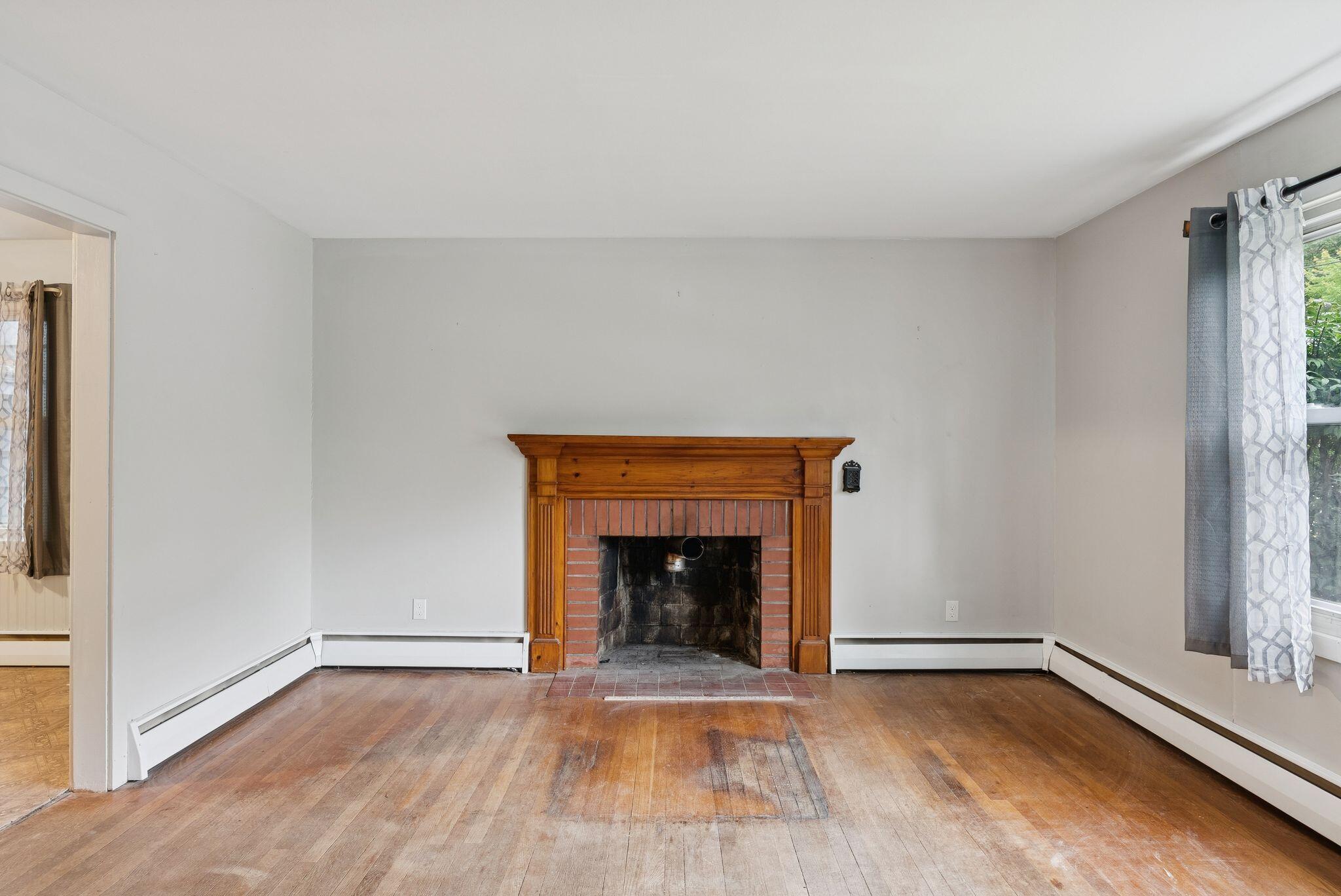 151 Allen Avenue Auburn, ME 04210 - Photo 8 of 45 39_DSC09628