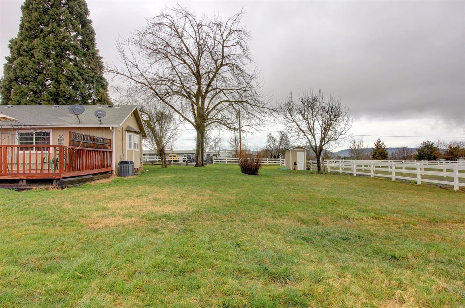 4645 Rising Glen Drive Central Point, OR 97502 - Photo 26 of 31 Additional Photo