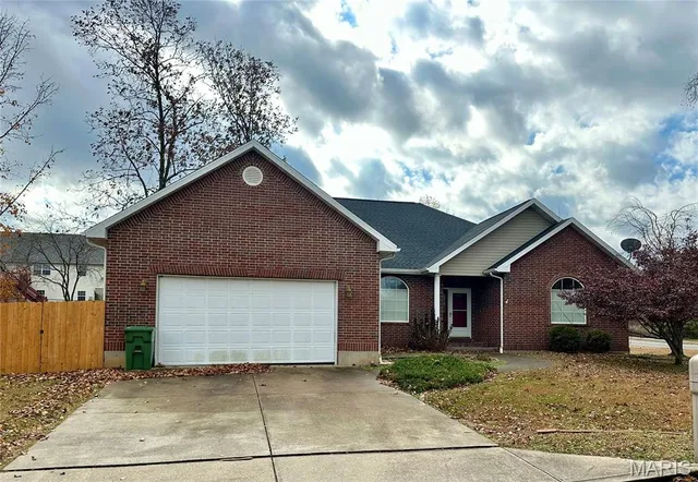 $1,800 | 800 Oxford Drive, Rolla, MO 65401