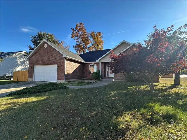 $1,800 | 800 Oxford Drive, Rolla, MO 65401