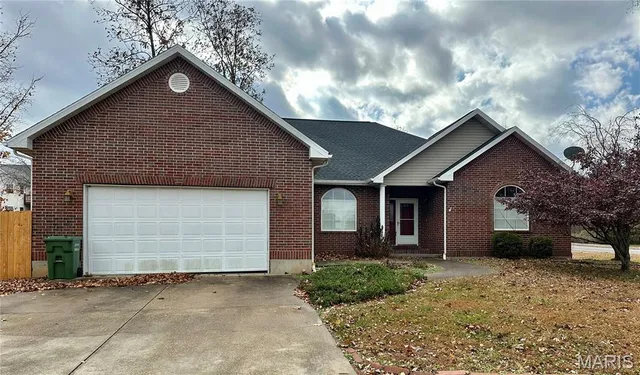 $1,800 | 800 Oxford Drive, Rolla, MO 65401