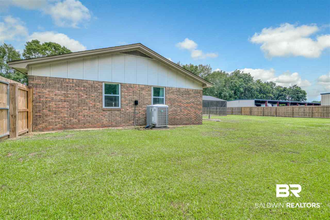 19874 Forest Park Circle Foley, AL 36535 - Photo 37 of 39