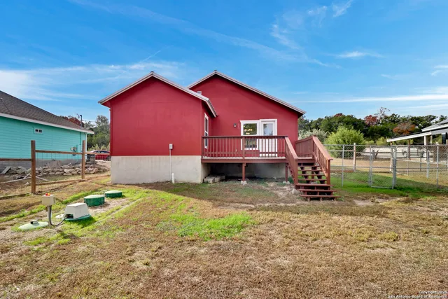 $1,700 | 2720 Golf Drive, Spring Branch, TX 78070