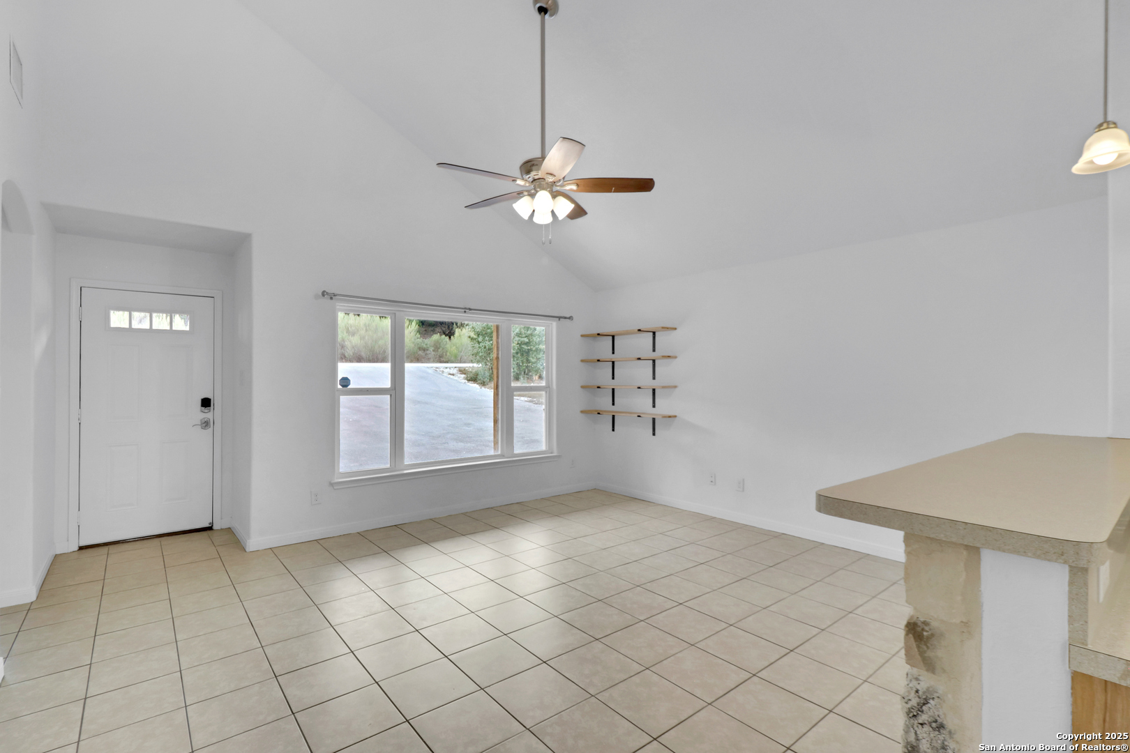 2720 Golf Drive Spring Branch, TX 78070 - Photo 10 of 36