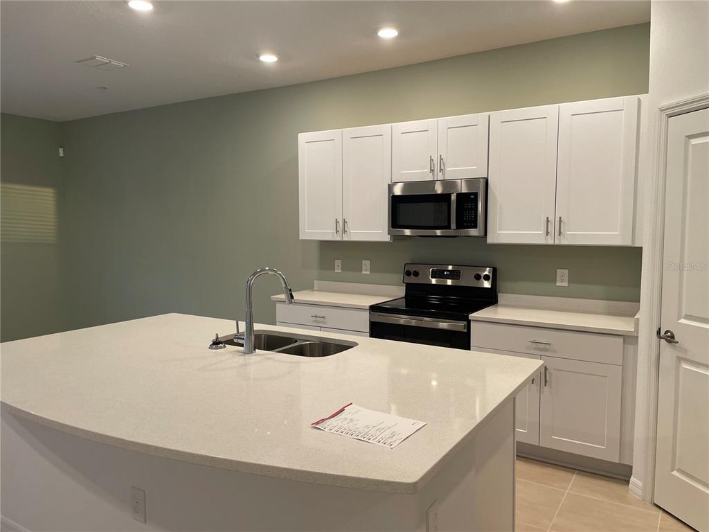 4590 Calvary Way St. Cloud, FL 34769 - Photo 3 of 11