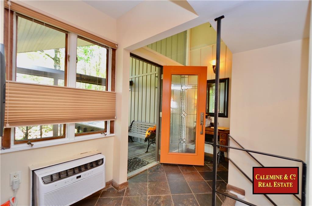 370 Edinboro Road Staten Island, NY 10306 - Photo 3 of 34 Gallery Image 3
