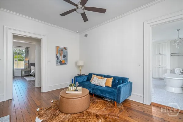 $3,195,000 | 25 West Perry Street, Savannah, GA 31401