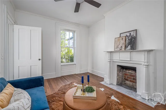 $3,245,000 | 25 West Perry Street, Savannah, GA 31401