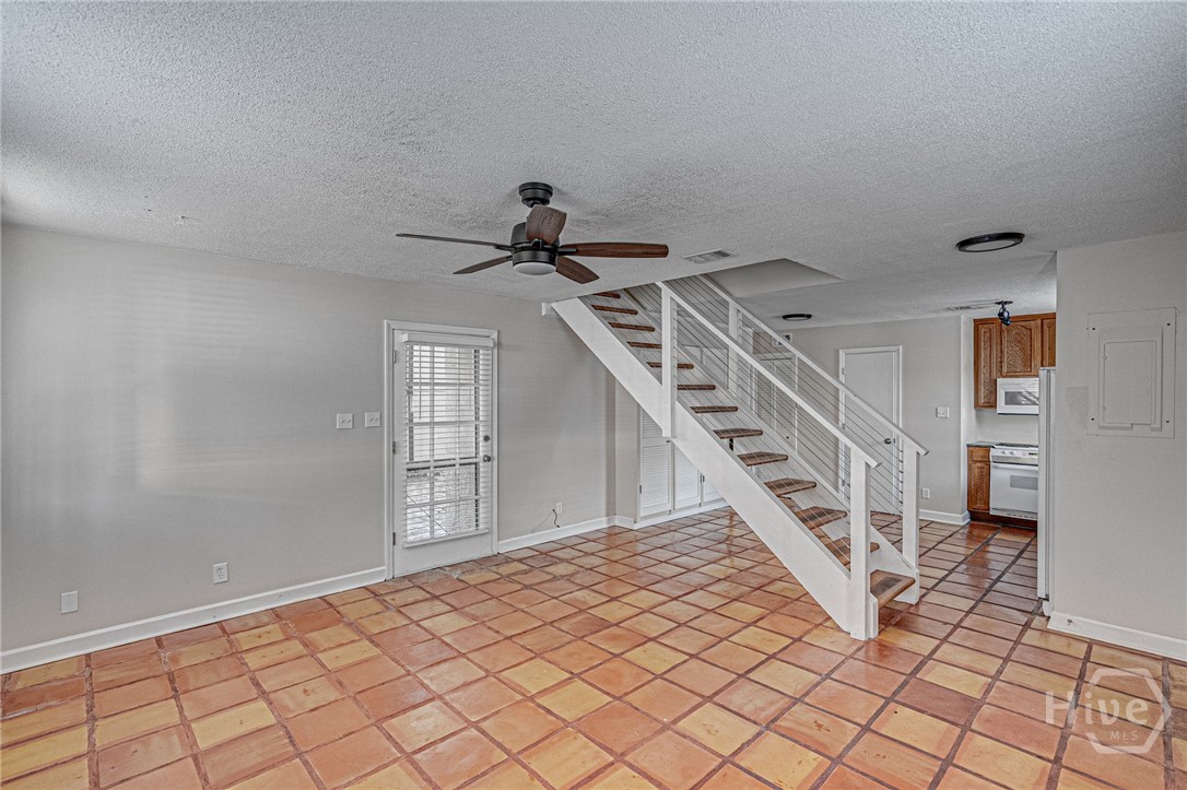 25 West Perry Street Savannah, GA 31401 - Photo 38 of 75 Carriage House