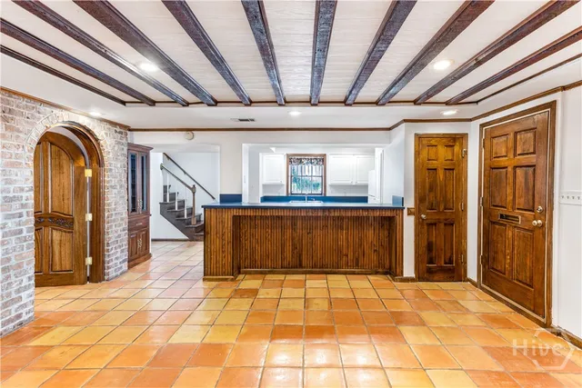 $3,245,000 | 25 West Perry Street, Savannah, GA 31401