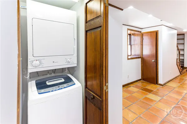 $3,195,000 | 25 West Perry Street, Savannah, GA 31401