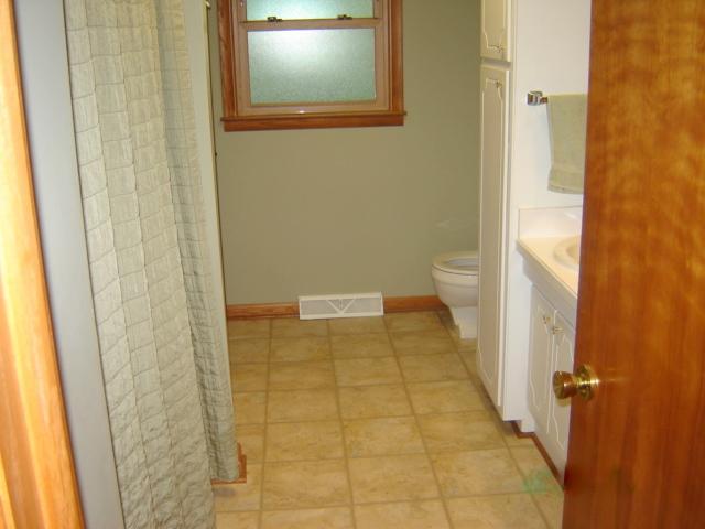 3761 Price Road Newark, OH 43055 - Photo 9 of 18 Gallery Image 9