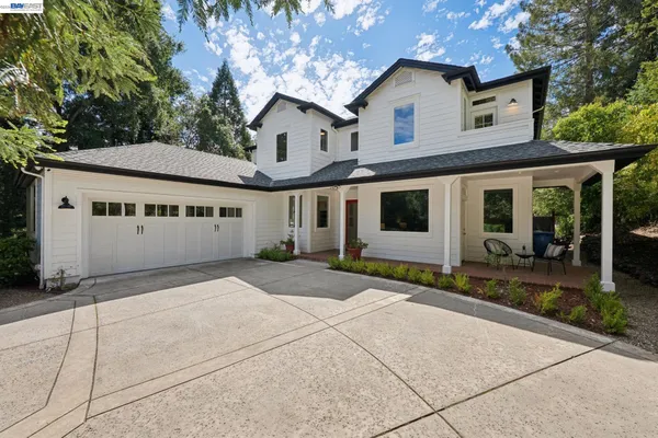 $2,900,000 | 1099 Oak Hill Road, Lafayette, CA 94549