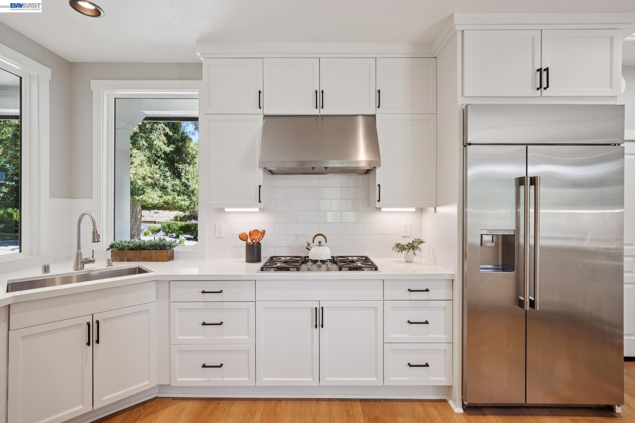 1099 Oak Hill Road Lafayette, CA 94549 - Photo 9 of 50