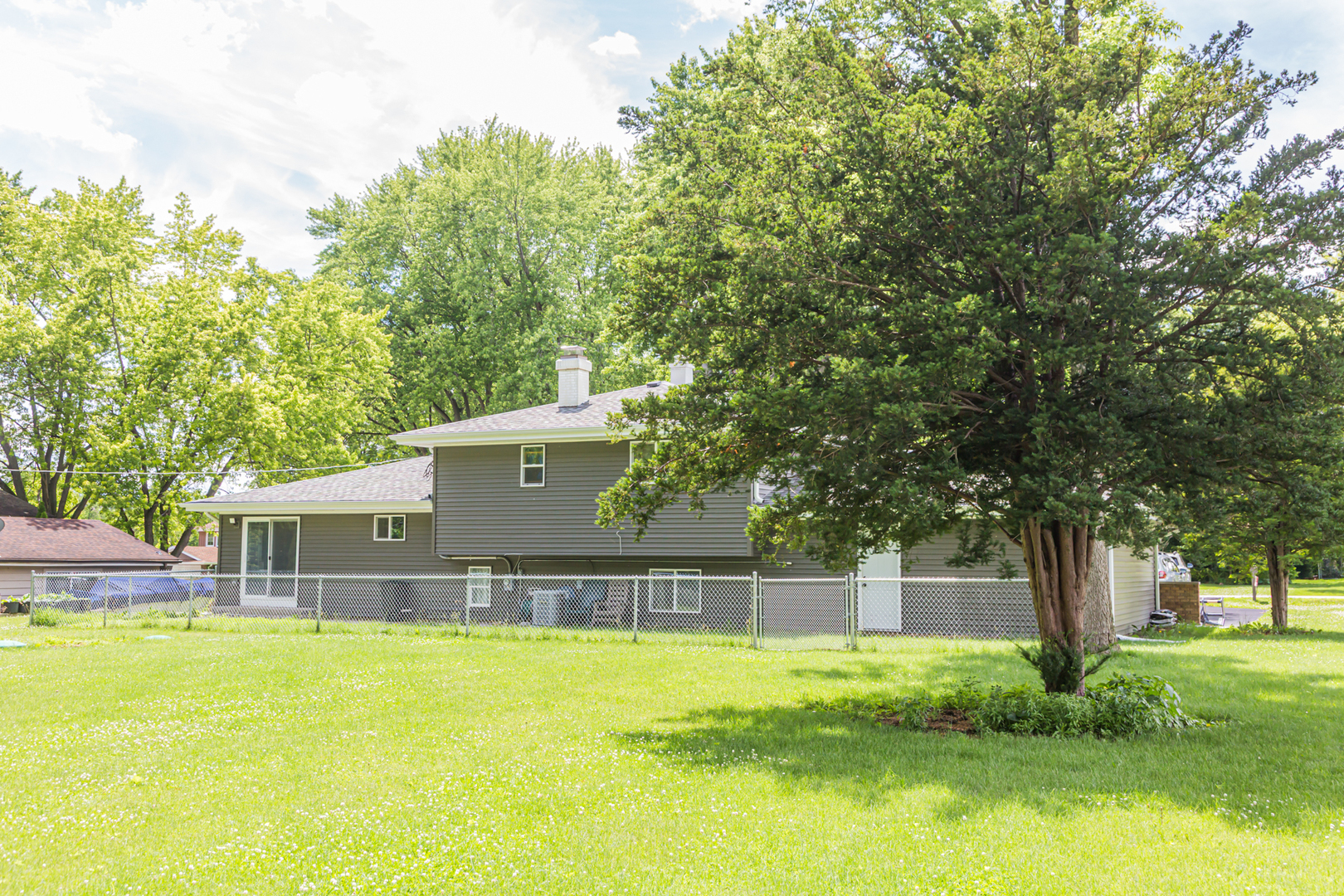 4N211 Avard Road West Chicago, IL 60185 - Photo 14 of 16